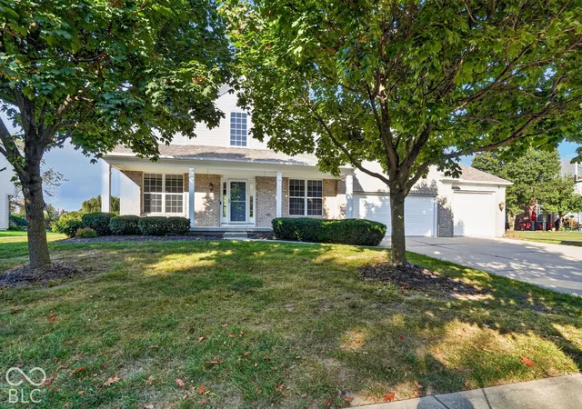 Photo 3 of Single family home for sale at 11818 Kittery Dr, Fishers, IN 46037 | MLS# 22132577 | Listing updated on 2026-10-24