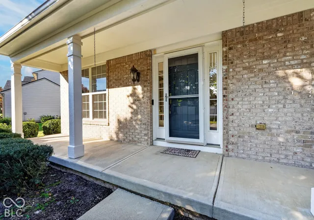 Photo 4 of Single family home for sale at 11818 Kittery Dr, Fishers, IN 46037 | MLS# 22132577 | Listing updated on 2026-10-24