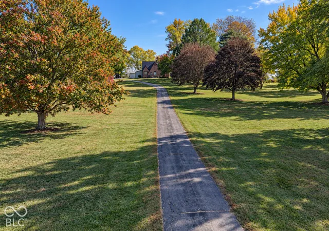 Photo 1 of Single family home for sale at 8147 N County Rd 21 W, Lizton, IN 46149 | MLS# 22132593 | Listing updated on 2026-10-27