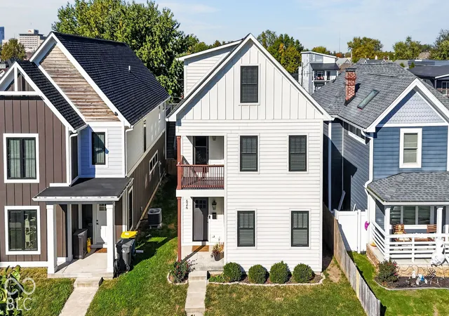 Photo 1 of Single family home for sale at 626 Terrace Ave, Indianapolis, IN 46203 | MLS# 22132623 | Listing updated on 2026-10-24