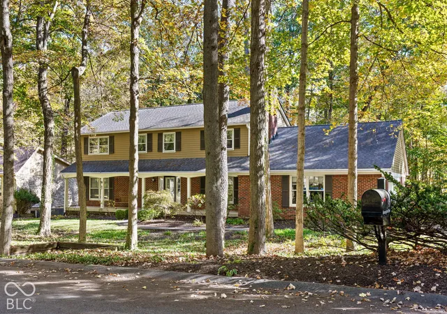 Photo 1 of Single family home for sale at 55 Bennington Dr, Zionsville, IN 46077 | MLS# 22132637 | Listing updated on 2026-10-23