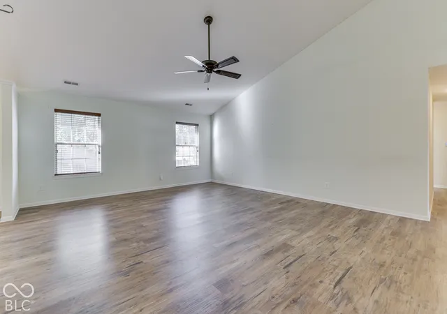 Photo 4 of Single family home for sale at 6241 Whitaker Farms Dr, Indianapolis, IN 46237 | MLS# 22132645 | Listing updated on 2026-10-27