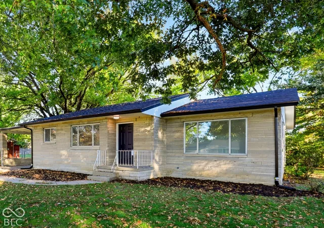 Single family home for sale at 4062 W Broadway Ave, Bloomington, IN 47404 | MLS# 22132663