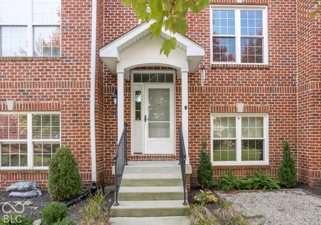 Photo 2 of Townhouse for sale at 15330 Mystic Rock Dr, Carmel, IN 46033 | MLS# 22132674 | Listing updated on 2026-10-29