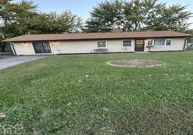 Photo 1 of Single family home for sale at 310 Shelton, Whiteland, IN 46184 | MLS# 22132676 | Listing updated on 2026-10-23