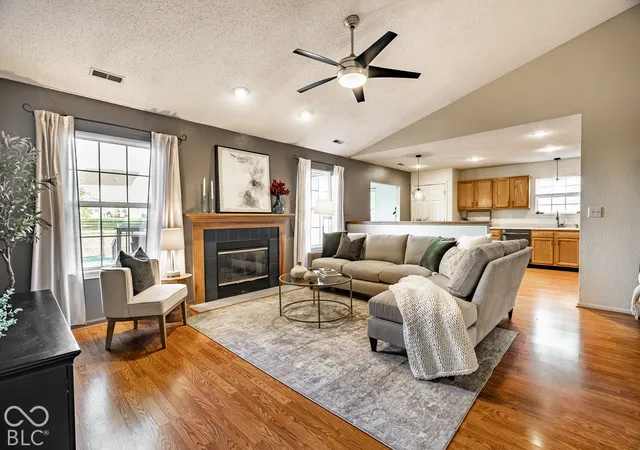 Photo 3 of Single family home for sale at 4116 Par Dr, Indianapolis, IN 46268 | MLS# 22132681 | Listing updated on 2026-10-24