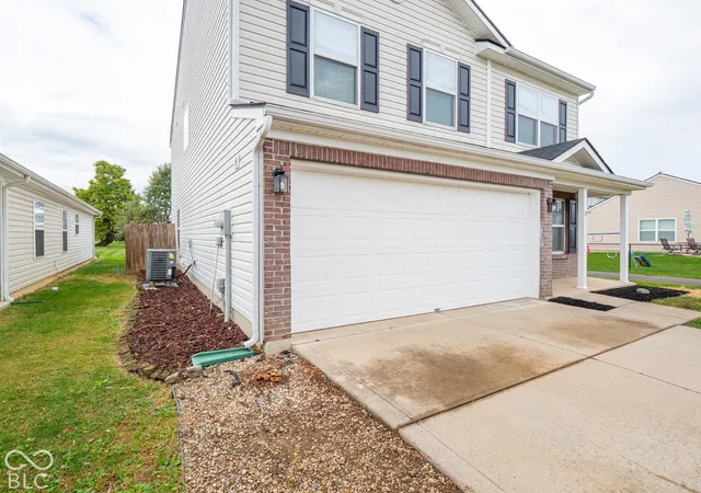 Photo 4 of Sale Pending at 8338 Bolero Way, Camby, IN 46113 | MLS# 22132689 | Listing updated on 2026-10-29
