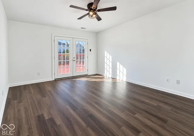 Photo 4 of Single family home for sale at 5847 Brookville Lake Dr, Indianapolis, IN 46254 | MLS# 22132700 | Listing updated on 2026-10-21