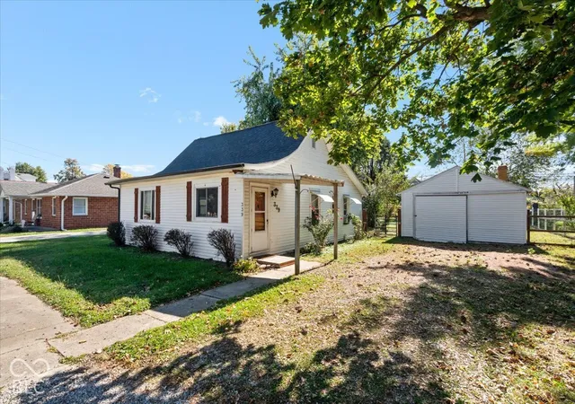 Single family home for sale at 339 W Cass St, Cicero, IN 46034 | MLS# 22132719