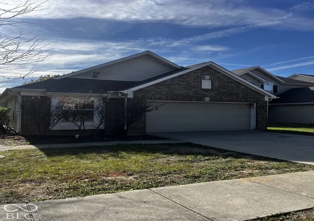 Photo 1 of Single family home for sale at 3325 Ashgrove, Indianapolis, IN 46268 | MLS# 22132731 | Listing updated on 2026-10-26