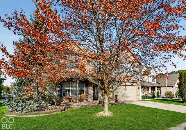 Photo 3 of Single family home for sale at 4548 Copper Grv Dr, Indianapolis, IN 46237 | MLS# 22132733 | Listing updated on 2026-10-27