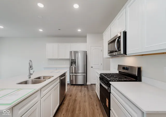 Photo 3 of Townhouse for sale at 710 Garrow Dr, Westfield, IN 46074 | MLS# 22132739 | Listing updated on 2026-10-22