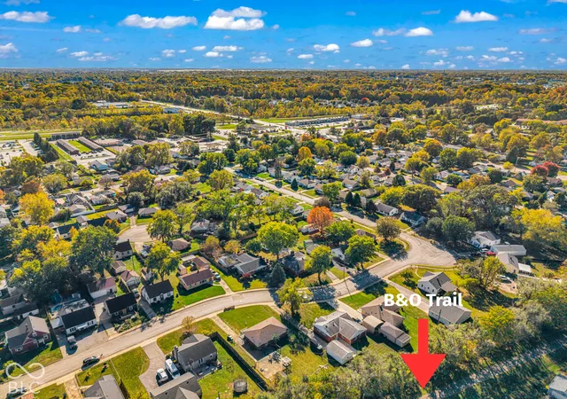 Photo 3 of Single family home for sale at 5122 W 12th Street, Indianapolis, IN 46224 | MLS# 22132749 | Listing updated on 2026-10-25