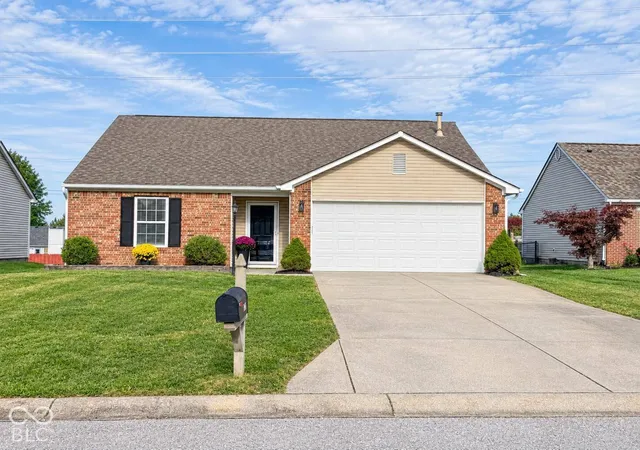 Photo 1 of Single family home for sale at 3846 Chancellor Dr, Greenwood, IN 46143 | MLS# 22132765 | Listing updated on 2026-10-23