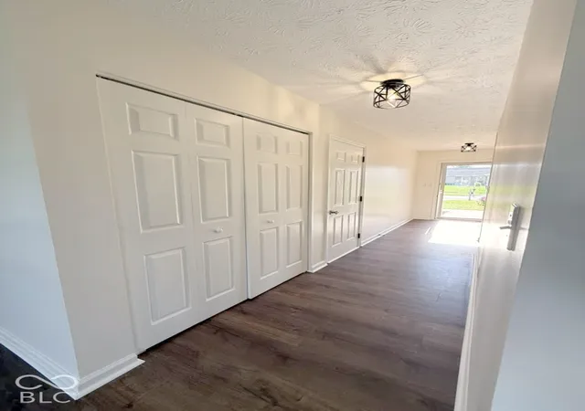 Photo 2 of Single family home for sale at 3846 Chancellor Dr, Greenwood, IN 46143 | MLS# 22132765 | Listing updated on 2026-10-23