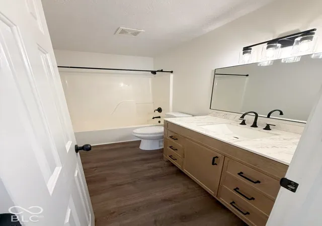 Photo 3 of Single family home for sale at 3846 Chancellor Dr, Greenwood, IN 46143 | MLS# 22132765 | Listing updated on 2026-10-23