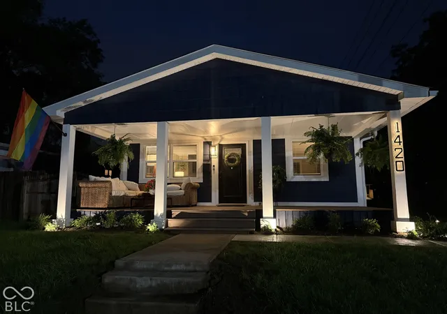 Single family home for sale at 1420 E Market St, Indianapolis, IN 46201 | MLS# 22132771