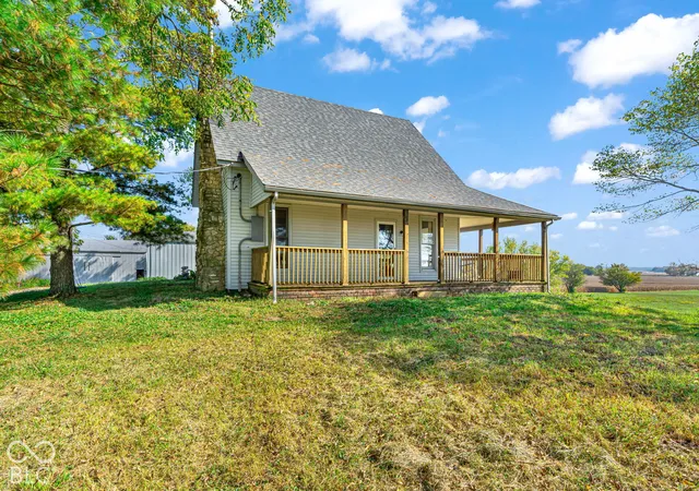 Single family home for sale at 11763 N Everett Rd, Monrovia, IN 46157 | MLS# 22132774