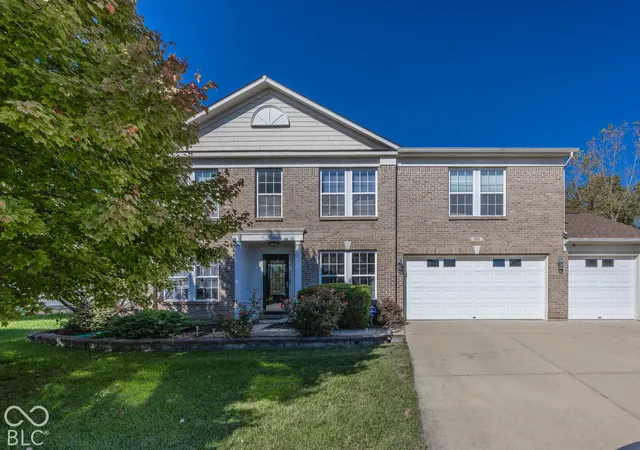 Photo 1 of Single family home for sale at 3048 Reflection Ct, Greenwood, IN 46143 | MLS# 22132785 | Listing updated on 2026-10-22