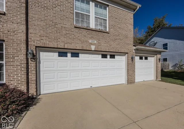 Photo 3 of Single family home for sale at 3048 Reflection Ct, Greenwood, IN 46143 | MLS# 22132785 | Listing updated on 2026-10-22