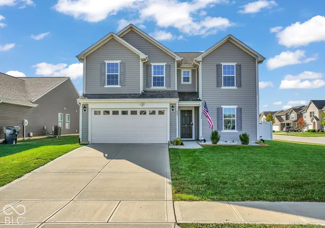 Photo 1 of Single family home for sale at 803 Blue Ash Trl, Greenwood, IN 46143 | MLS# 22132789 | Listing updated on 2026-10-26