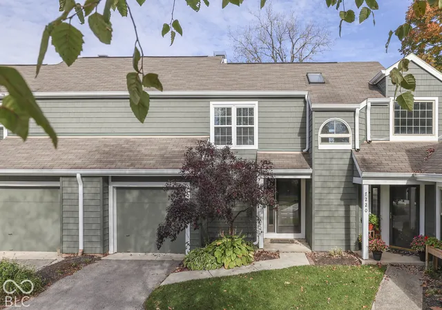 Photo 2 of Condo for sale at 7218 Harbour Isle, Indianapolis, IN 46240 | MLS# 22132805 | Listing updated on 2026-10-23