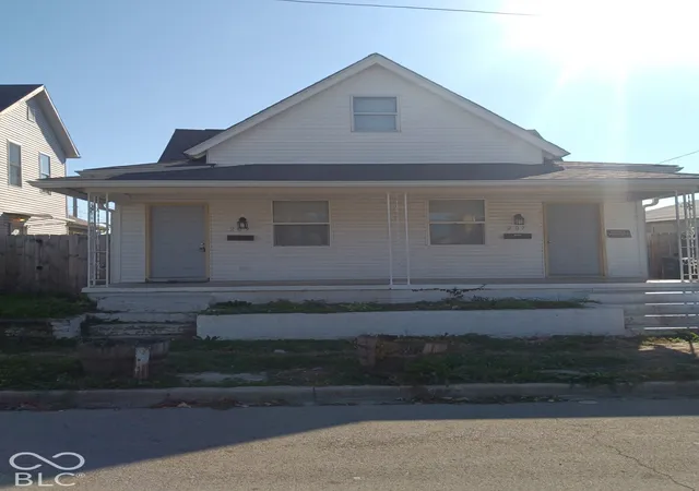 Photo 1 of Multi family home for sale at 207 209 E North St, Muncie, IN 47305 | MLS# 22132817 | Listing updated on 2026-10-24