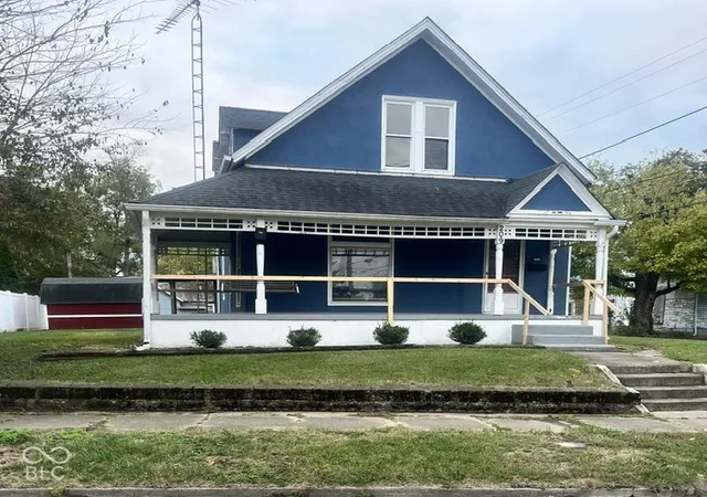 Photo 1 of Single family home for sale at 209 W 7th Street, Seymour, IN 47274 | MLS# 22132819 | Listing updated on 2026-10-23