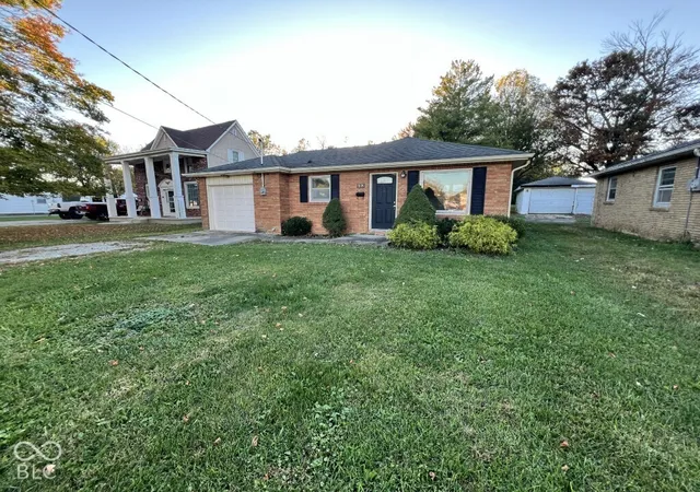 Single family home for sale at 1809 Silver St, Anderson, IN 46012 | MLS# 22132838
