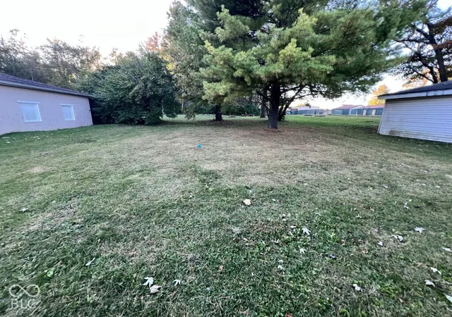 Photo 2 of Single family home for sale at 1809 Silver St, Anderson, IN 46012 | MLS# 22132838 | Listing updated on 2026-10-22
