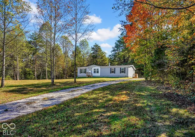 Single family home for sale at 10685 W Old St Rd 56, Scottsburg, IN 47170 | MLS# 22132868