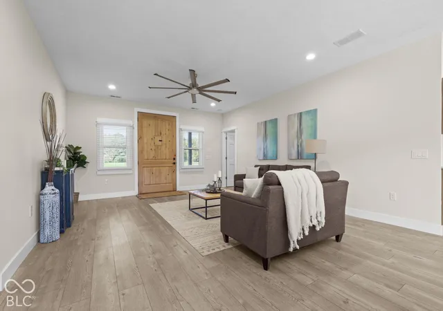 Photo 4 of Single family home for sale at 11108 N US Hwy 231, Cloverdale, IN 46120 | MLS# 22132870 | Listing updated on 2026-10-23