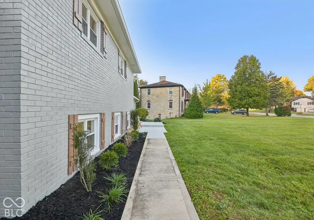 Photo 3 of Single family home for sale at 7027 Creekside Ln, Indianapolis, IN 46220 | MLS# 22132872 | Listing updated on 2026-10-27