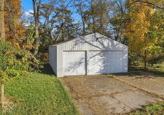 Photo 2 of Single family home for sale at 18378 Southeastern Pkwy, Fortville, IN 46040 | MLS# 22132877 | Listing updated on 2026-10-30