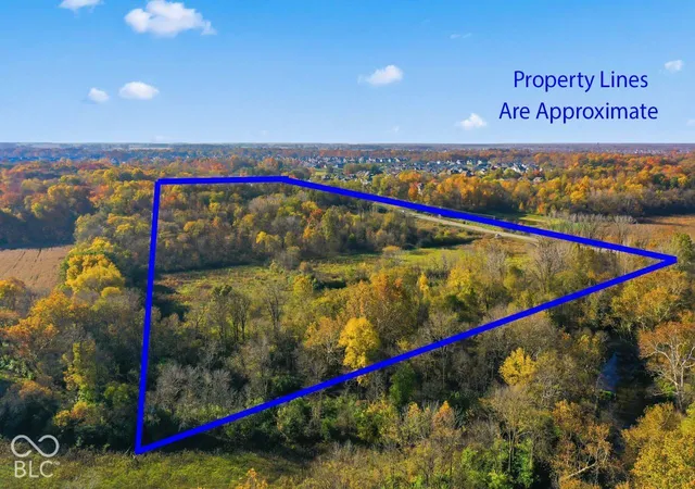 Photo 4 of Single family home for sale at 18378 Southeastern Pkwy, Fortville, IN 46040 | MLS# 22132877 | Listing updated on 2026-10-30