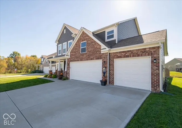 Photo 3 of Single family home for sale at 221 Lilly Ln, Batesville, IN 47006 | MLS# 22132880 | Listing updated on 2026-10-22