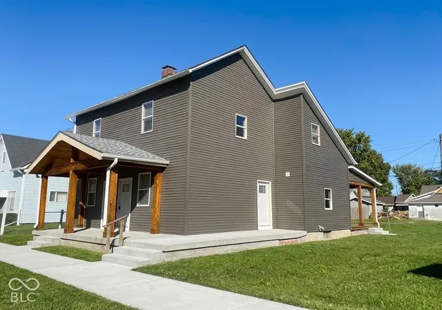 Photo 1 of House for sale at 110 E South St, Shelbyville, IN 46176 | MLS# 22132886 | Listing updated on 2026-10-24
