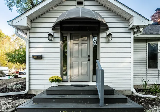 Photo 2 of Single family home for sale at 5519 Rosslyn, Indianapolis, IN 46220 | MLS# 22132895 | Listing updated on 2026-10-28