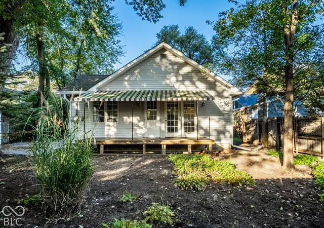 Photo 3 of Single family home for sale at 5519 Rosslyn, Indianapolis, IN 46220 | MLS# 22132895 | Listing updated on 2026-10-28