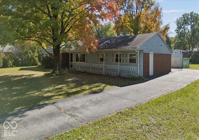 Photo 2 of Sale Pending at 1749 W 73rd Place, Indianapolis, IN 46260 | MLS# 22132908 | Listing updated on 2026-10-25