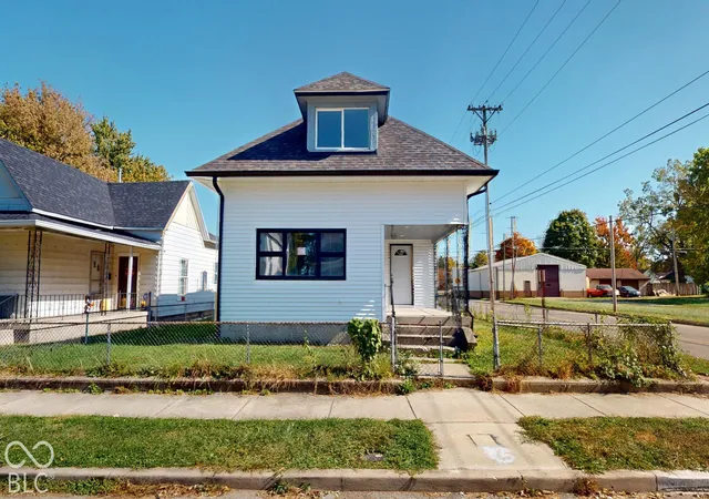 Single family home for sale at 2226 Fletcher, Anderson, IN 46016 | MLS# 22132910