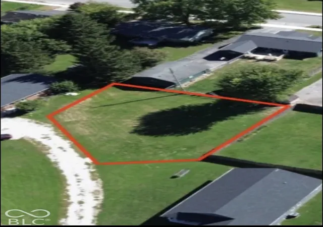 Photo 3 of Land for sale at 1682 Victor Dr, Martinsville, IN 46151 | MLS# 22132911 | Listing updated on 2026-10-23