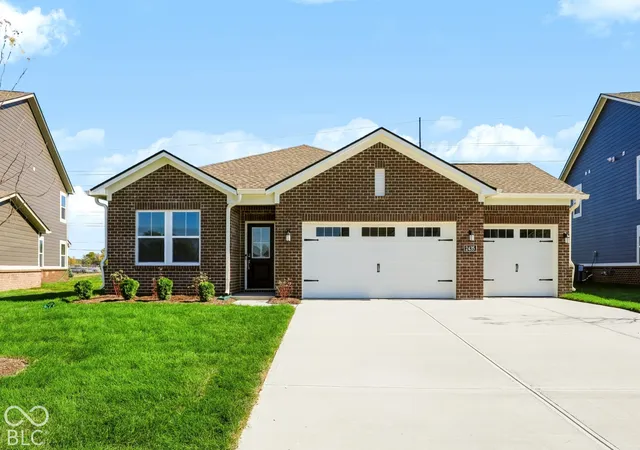 Photo 1 of Single family home for sale at 2435 Argentum Springs Dr, Avon, IN 46123 | MLS# 22132918 | Listing updated on 2026-10-27