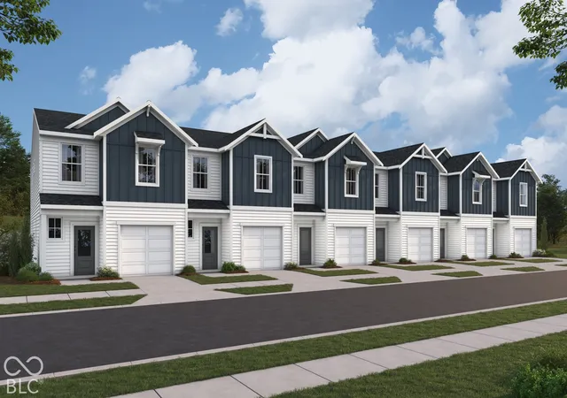 Townhouse for sale at 6211 Ml Hl Way #260-602, McCordsville, IN 46055 | MLS# 22132928