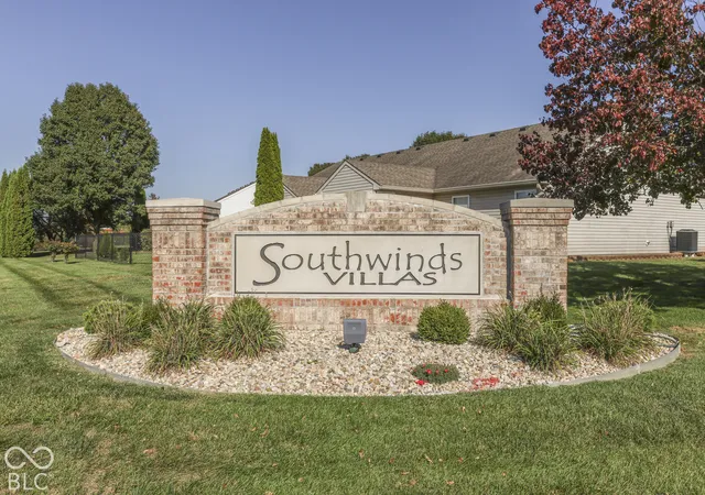 Photo 1 of Single family home for sale at 1313 Long Shore Dr, Indianapolis, IN 46217 | MLS# 22132936 | Listing updated on 2026-10-24