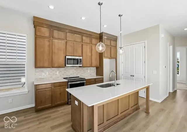 Photo 1 of Single family home for sale at 5689 Arcade Blvd, Mc Cordsville, IN 46055 | MLS# 22132938 | Listing updated on 2026-10-22