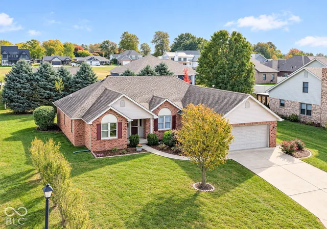 Photo 1 of Single family home for sale at 3086 Oakmont Dr, Lapel, IN 46051 | MLS# 22132958 | Listing updated on 2026-10-29