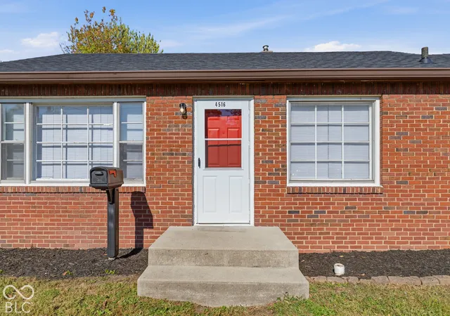 Photo 1 of Single family home for sale at 4516 Brookville Rd, Indianapolis, IN 46201 | MLS# 22132975 | Listing updated on 2026-10-22
