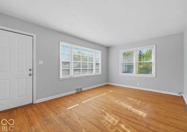 Photo 3 of Single family home for sale at 4516 Brookville Rd, Indianapolis, IN 46201 | MLS# 22132975 | Listing updated on 2026-10-22