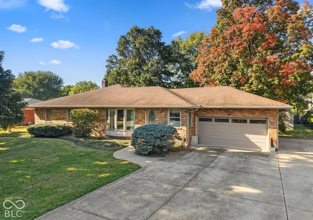 Single family home for sale at 4620 S Senate Ave, Indianapolis, IN 46217 | MLS# 22132991
